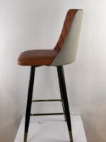 barstool (chair 31)