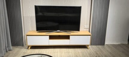 Nurburg Tv-Stand