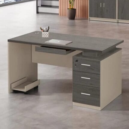 Office Desk (F28)